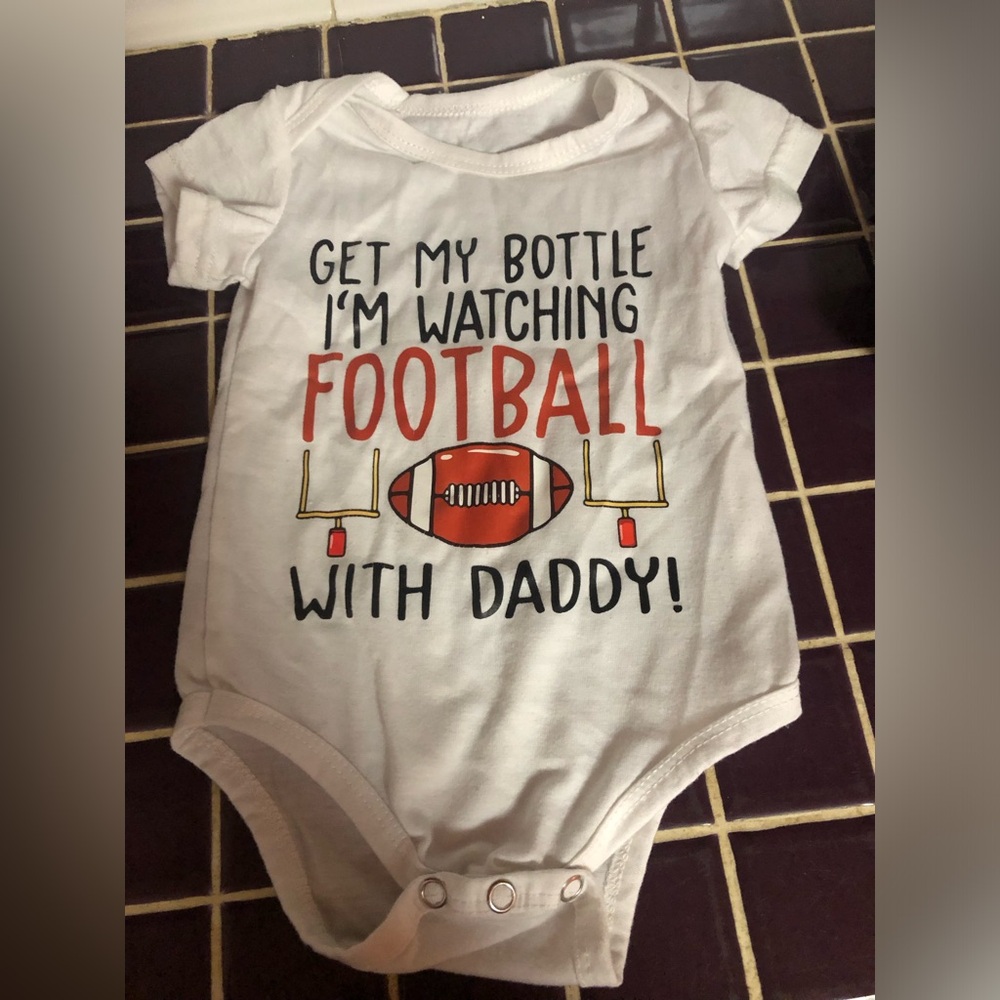 🍼ONESIE🍼 - Picture 1 of 2